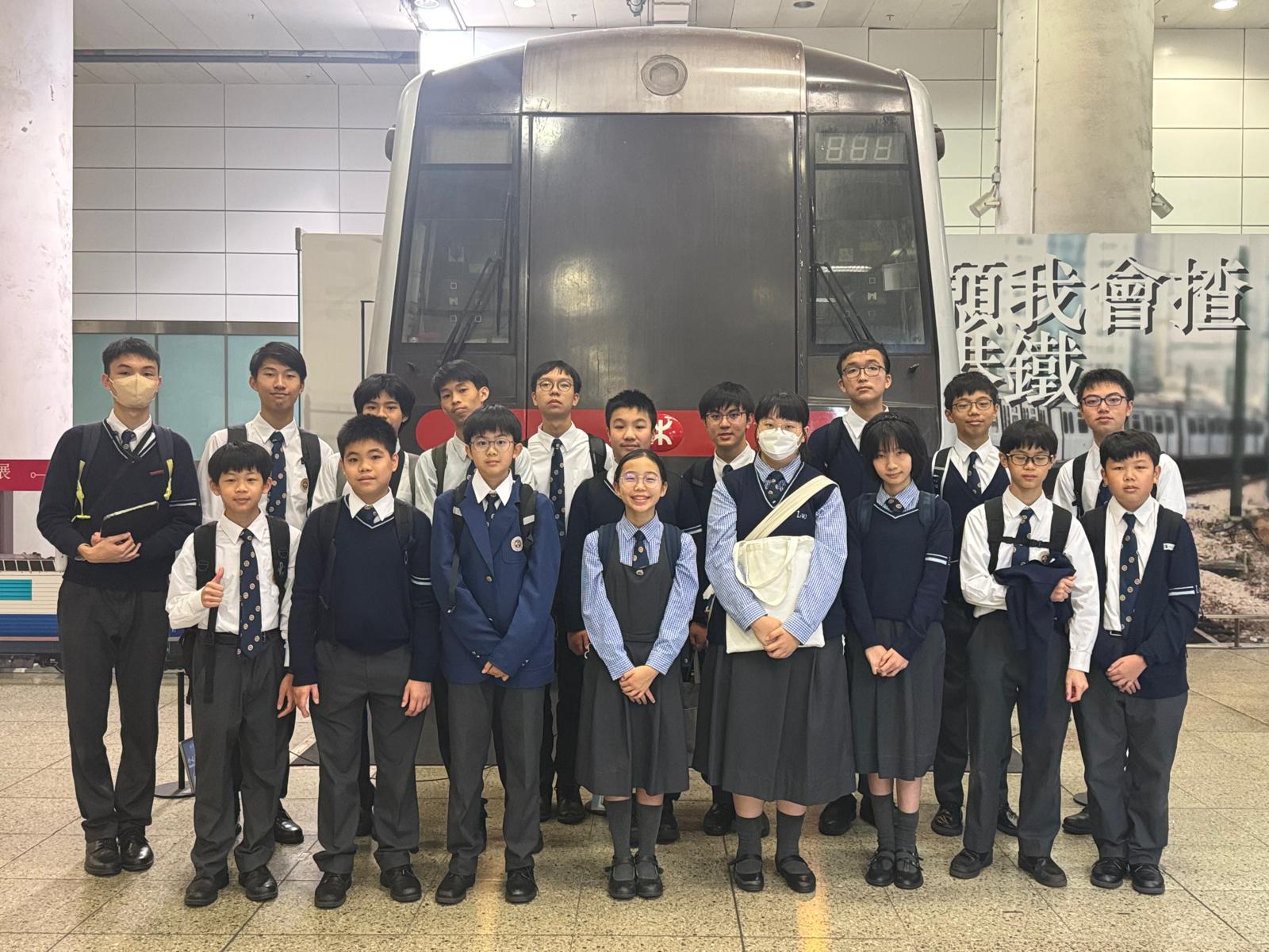 Visit to “Station Rail Voyage” gallery image 1